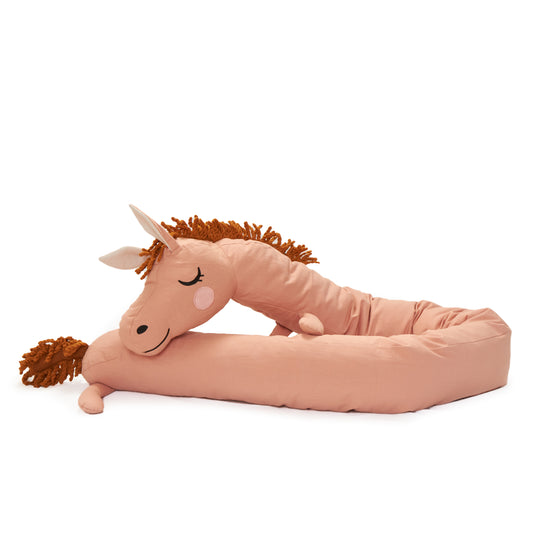 Long Horse Sengedyr - Lys Rosa • ROOMMATE.dk