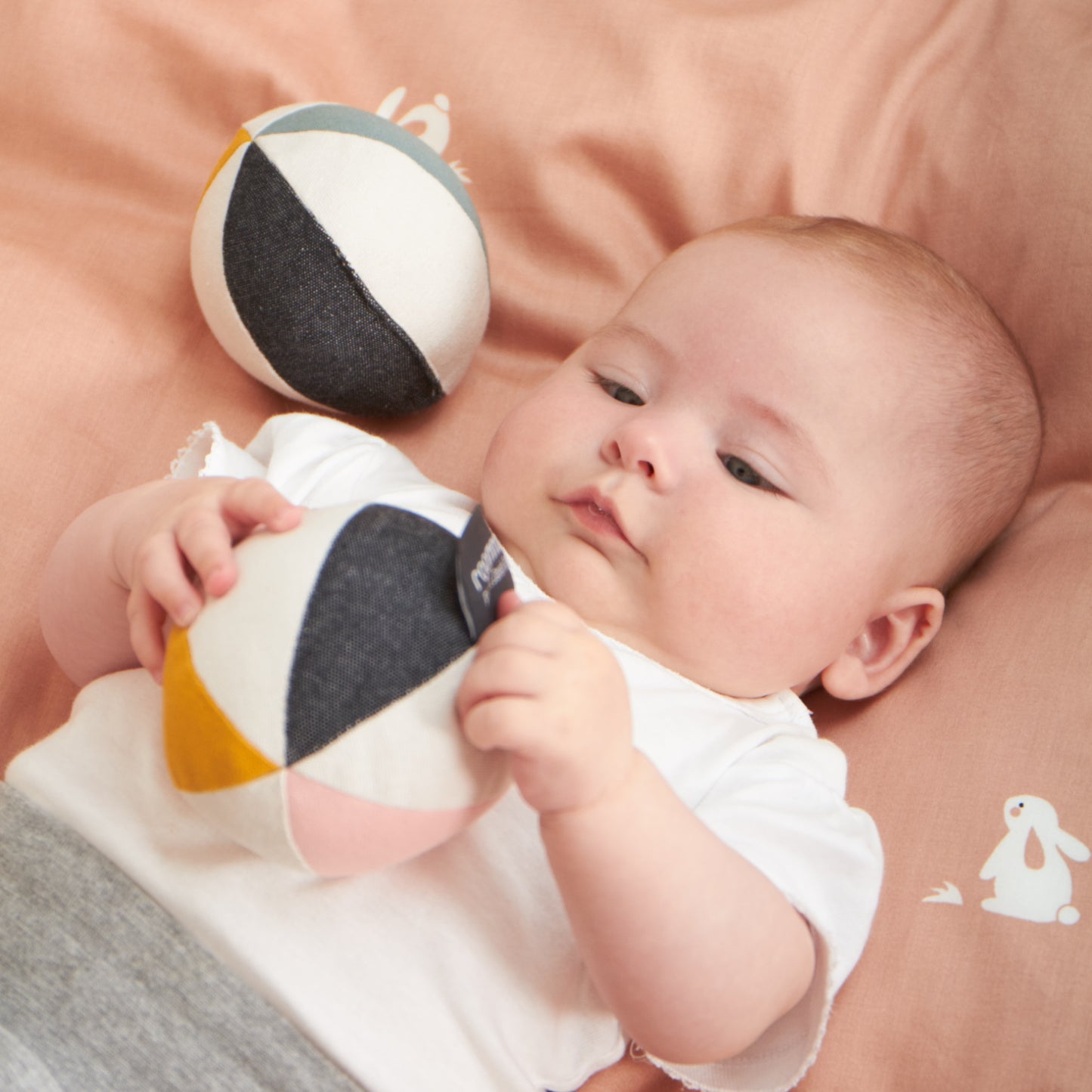 SOFT BALL WITH BELL