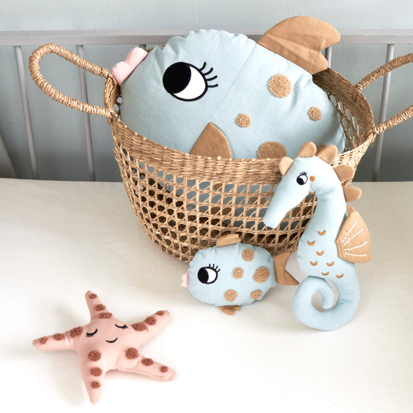 FISH RATTLE