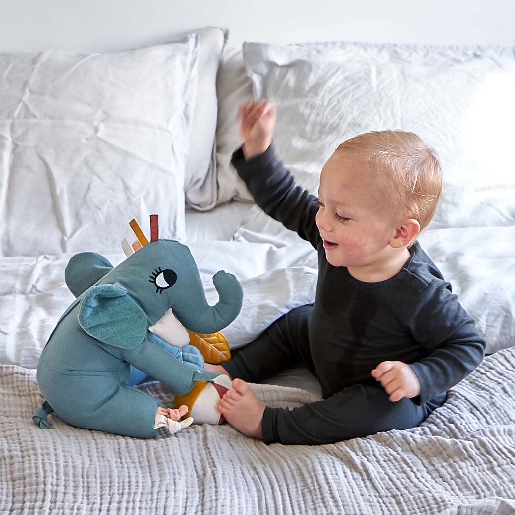 Elephant Activitytoy - Blue -ROOMMATE.DK