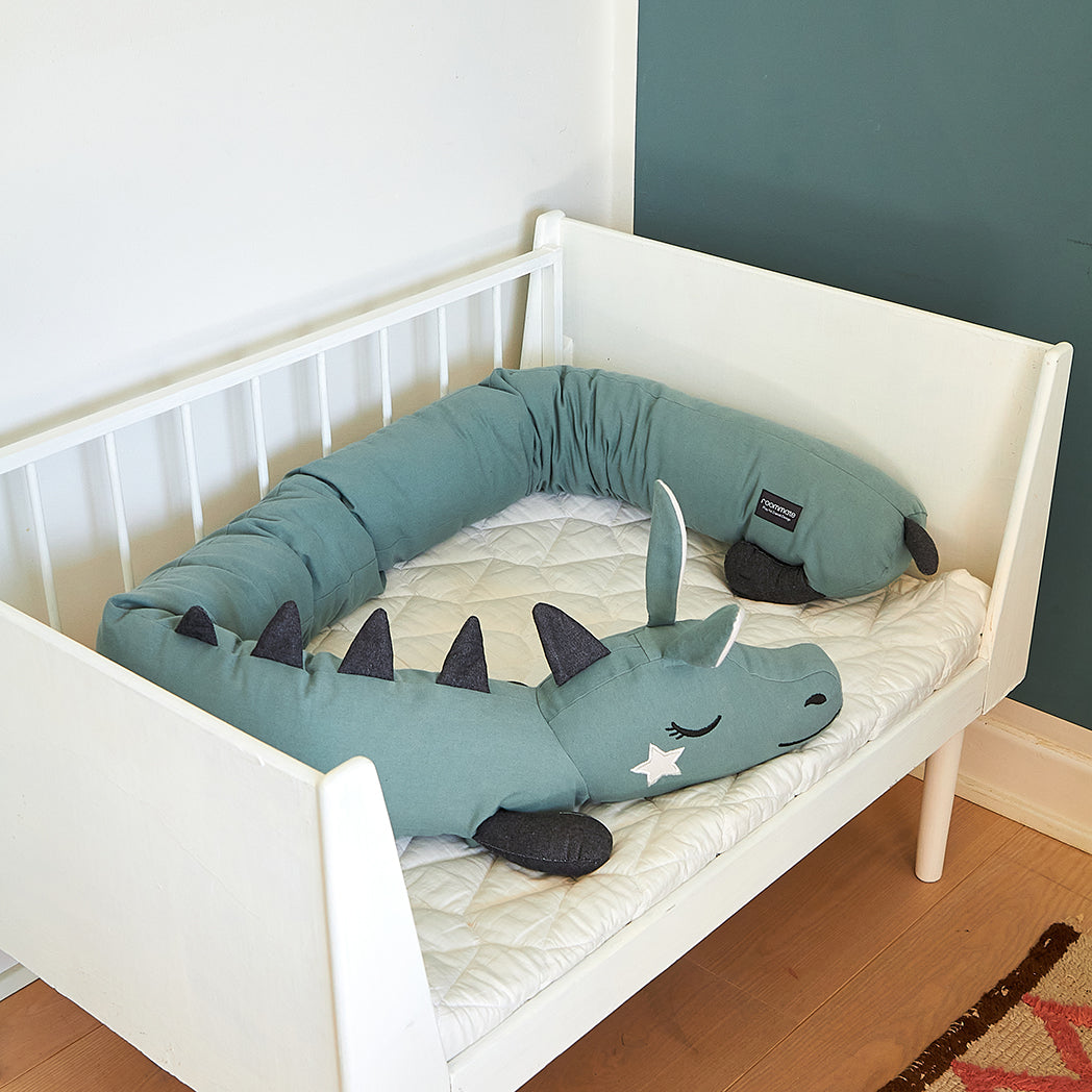 Dragon crib set sale