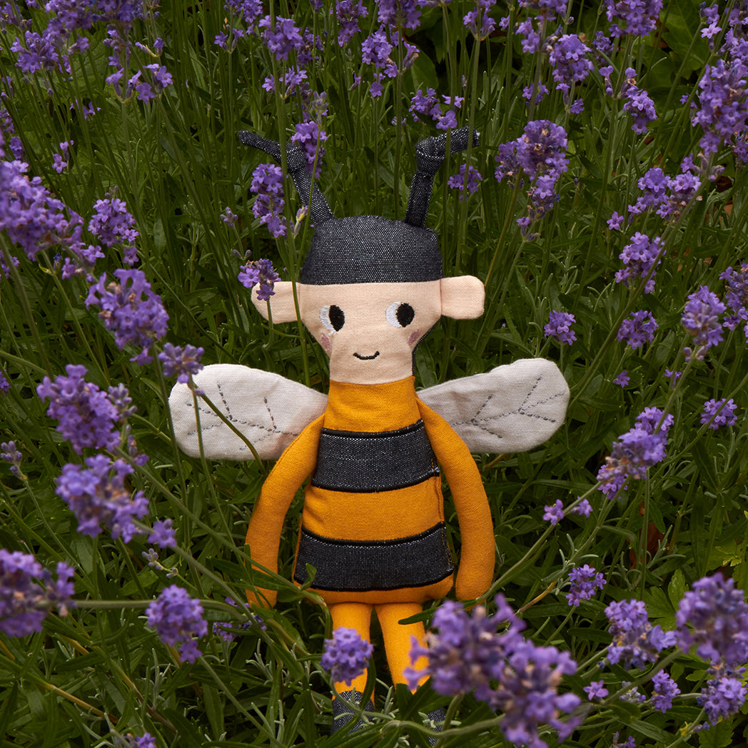 Bee Teddy Bear l -Yellow Ochre - ROOMMATE.DK