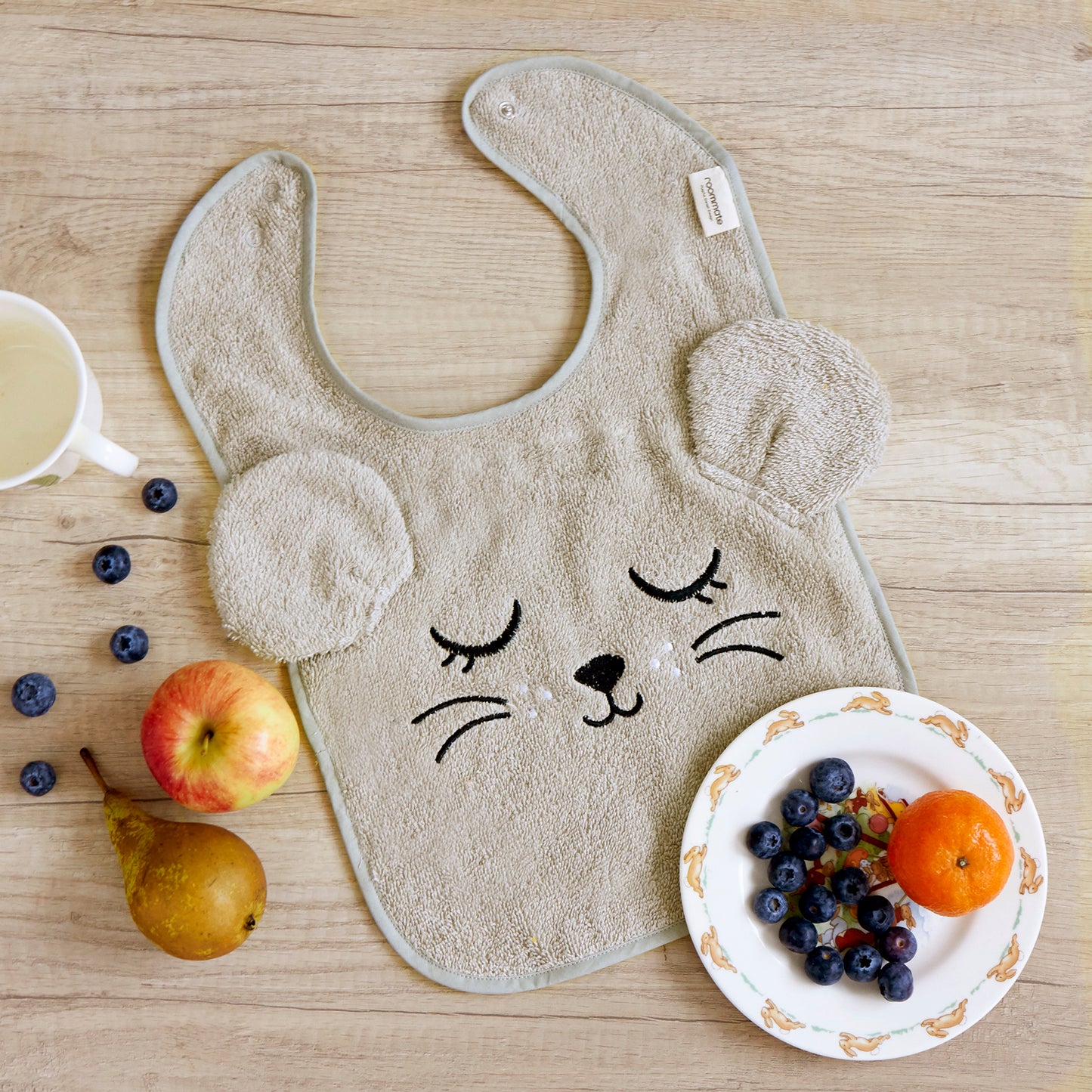 MOUSE BIB